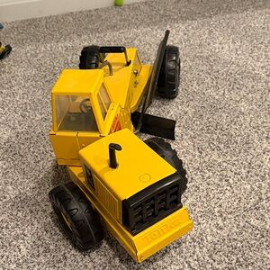 Tonka Yellow Construction Vehicle